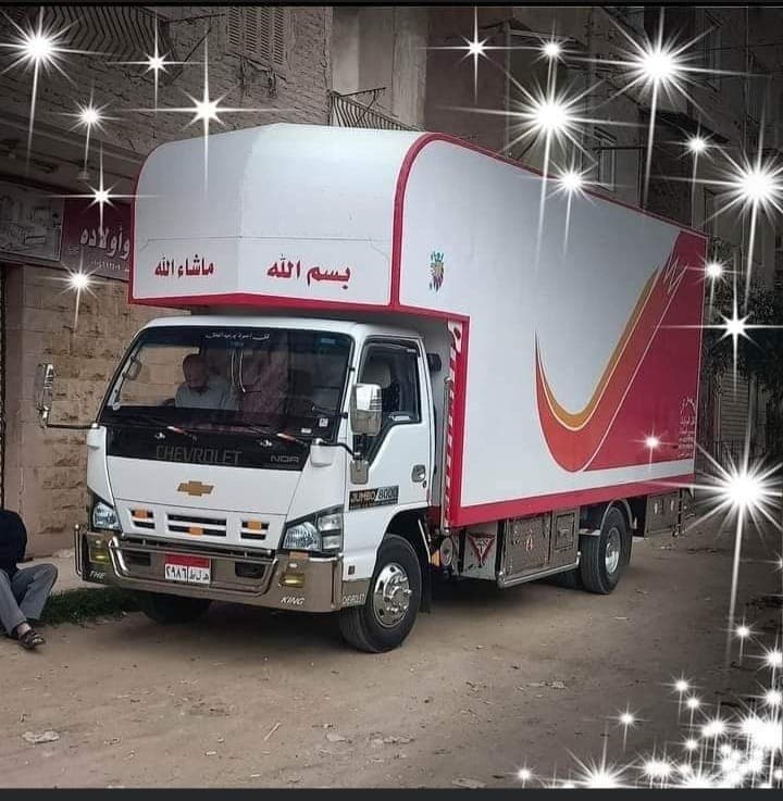 سيارات نقل مغلقة ومجهزة